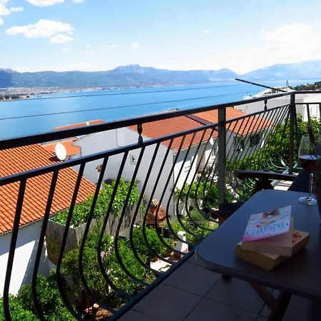 Anda Apartamento Trogir
