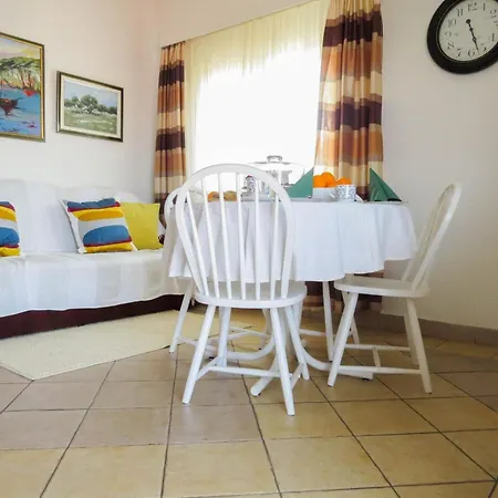 Anda Apartamento Trogir